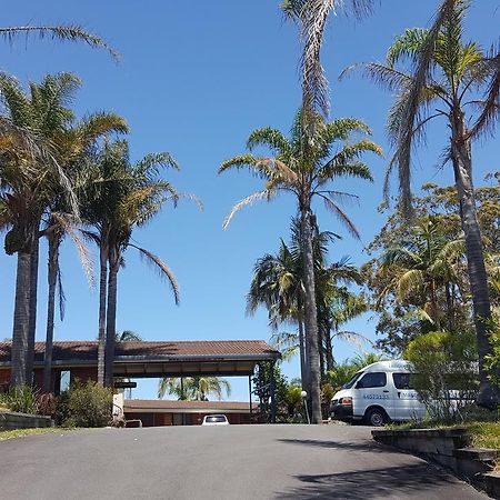 Tabourie Lake Motor Inn ภายนอก รูปภาพ