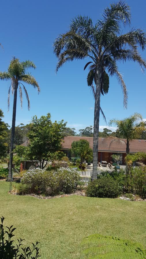 Tabourie Lake Motor Inn ภายนอก รูปภาพ