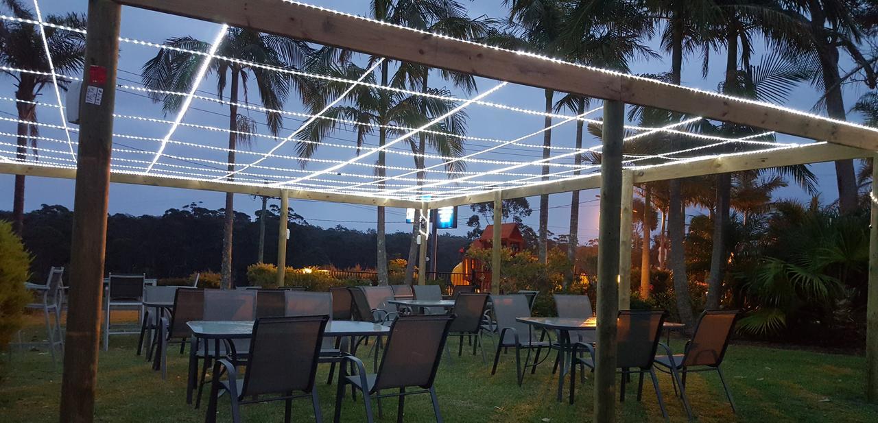 Tabourie Lake Motor Inn ภายนอก รูปภาพ